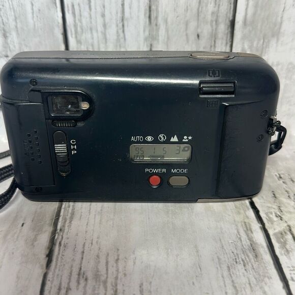 FujiFilm Endeavor 300ix Zoom APS Point and Shoot Film Camera - Picture 6 of 12